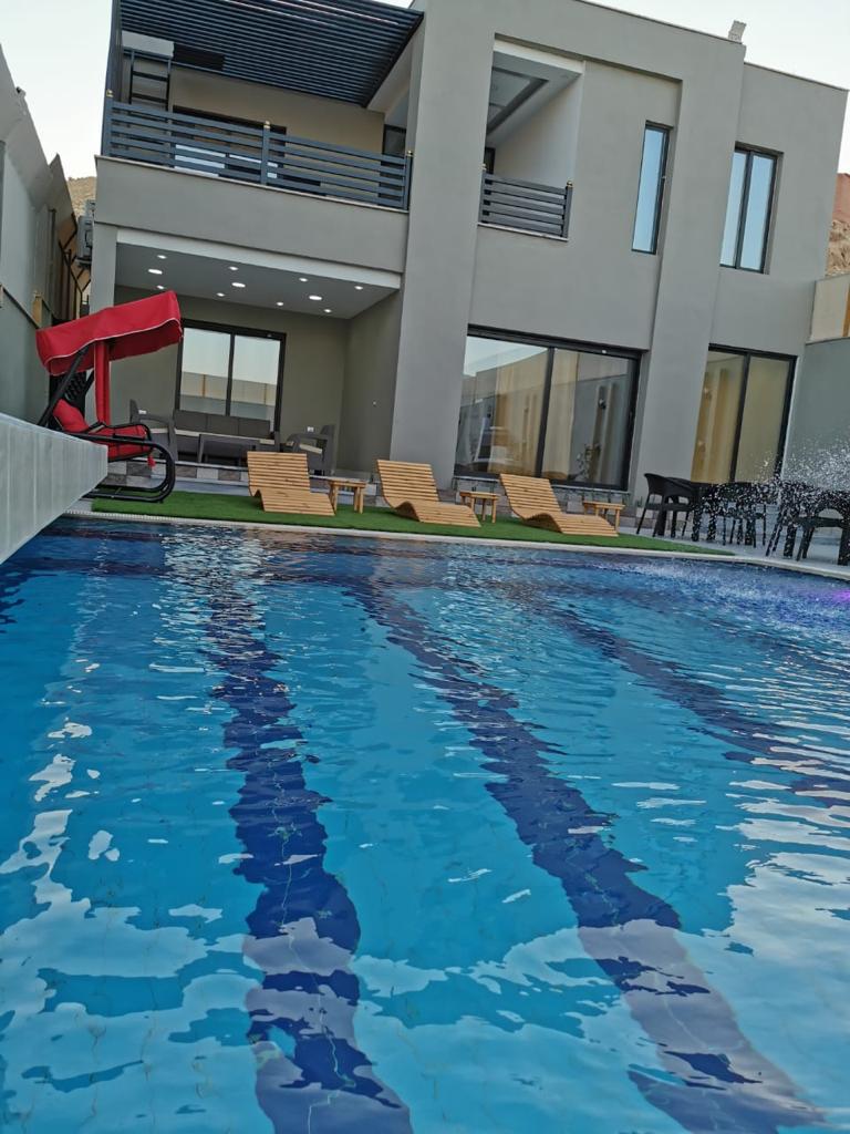 Modern heated pool chalet near the Dead Sea and Ar Rawda Jordan